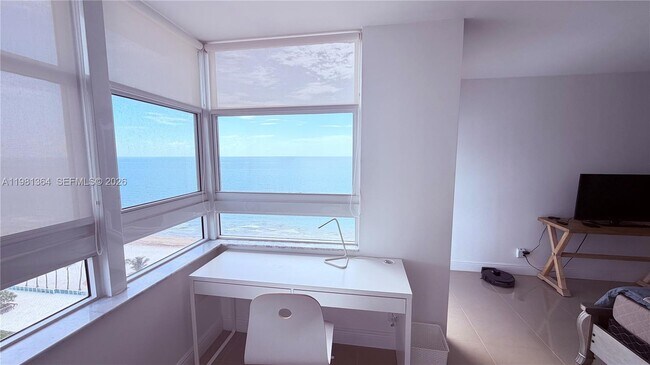 Building Photo - 1370 S Ocean Blvd