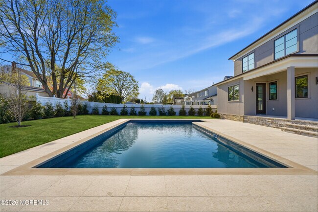 Building Photo - 84 Cooper Ave