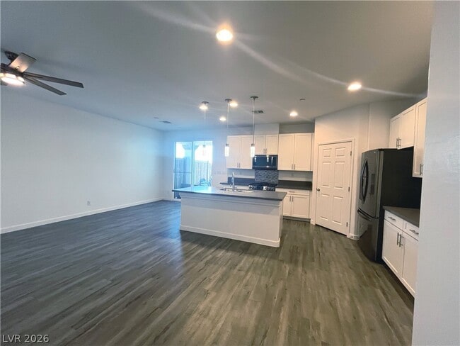 Building Photo - 1533 Franklin Ln