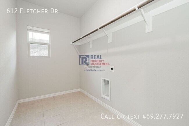Building Photo - 612 Fletcher Dr