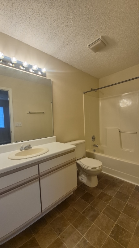 Building Photo - 320 Brownlea Dr