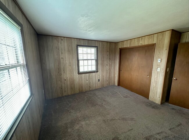 Building Photo - 1448 Abbottstown Pike