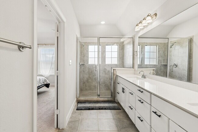 Building Photo - 201 Tortugas Dr