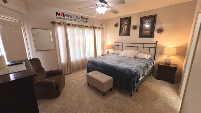 Building Photo - 3 Bedrooms, 2.5 Baths and a Two Car Garage