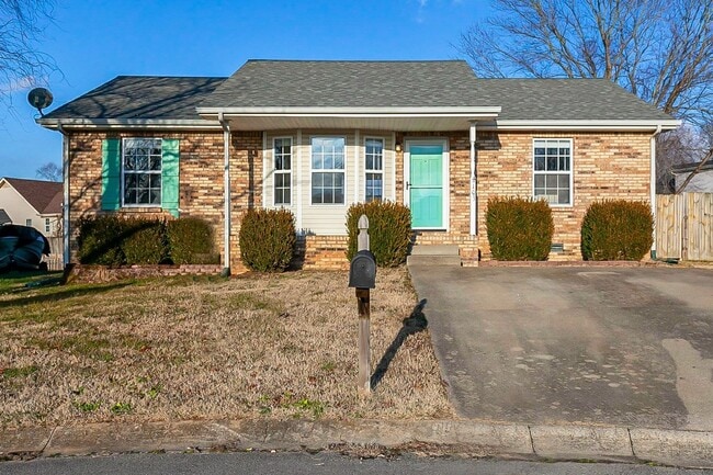 Primary Photo - 103 Eaglewood Ct