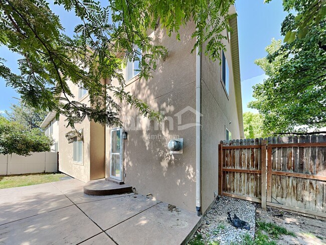 Building Photo - 3417 S Spruce View Ln