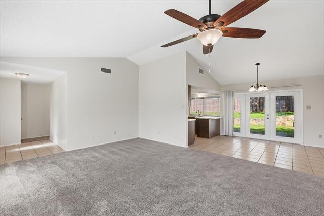 Building Photo - 513 Mack Dr