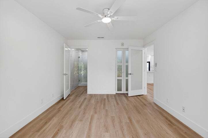 Building Photo - 300 W Hidden Valley Blvd