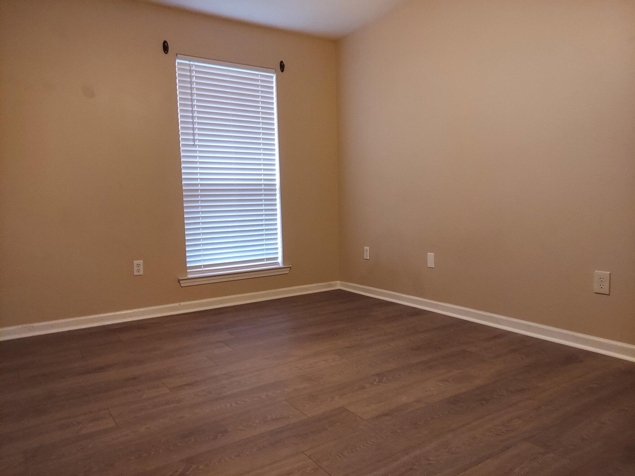 Bedroom - 36044 Raleigh Dr