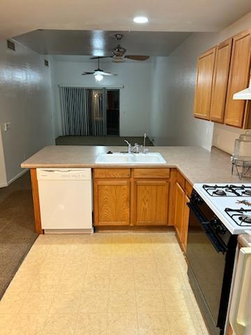 Building Photo - 205 N 74th St