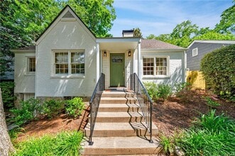 Building Photo - 1268 University Dr NE