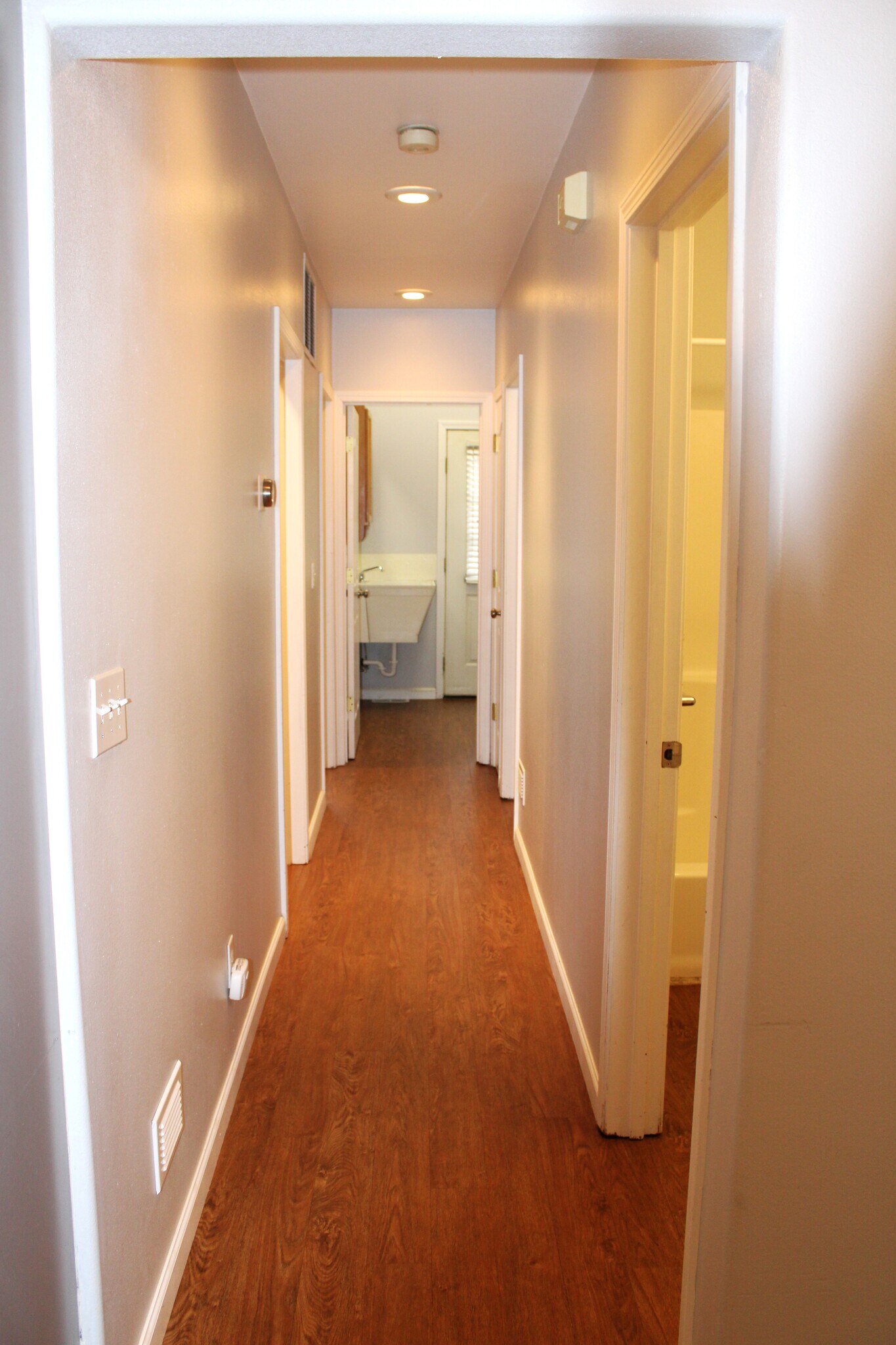 Building Photo - 244 N Emerson Ave