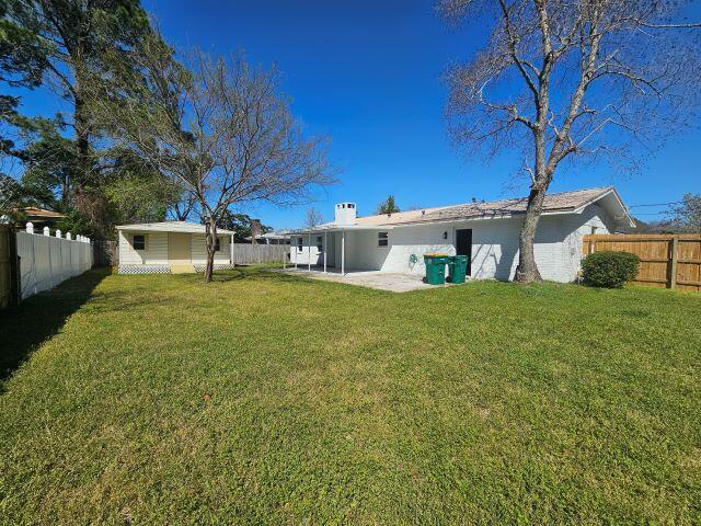 Building Photo - 600 Burgundy Ln