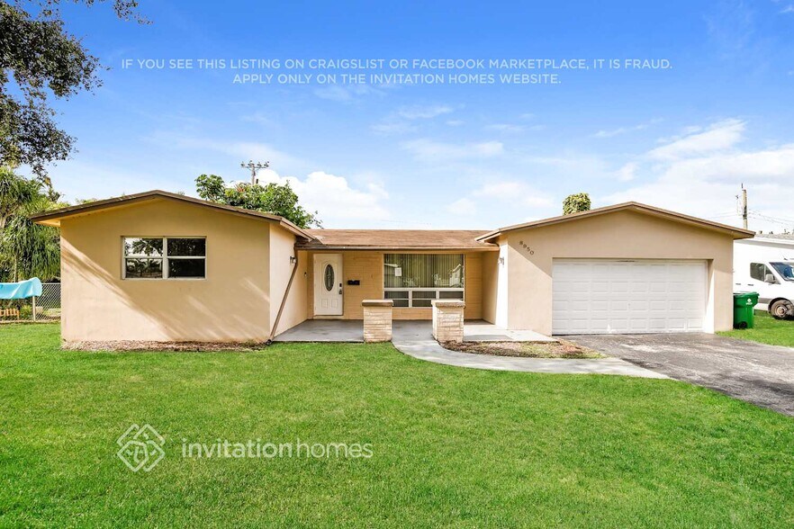 Primary Photo - 8950 SW 53rd St