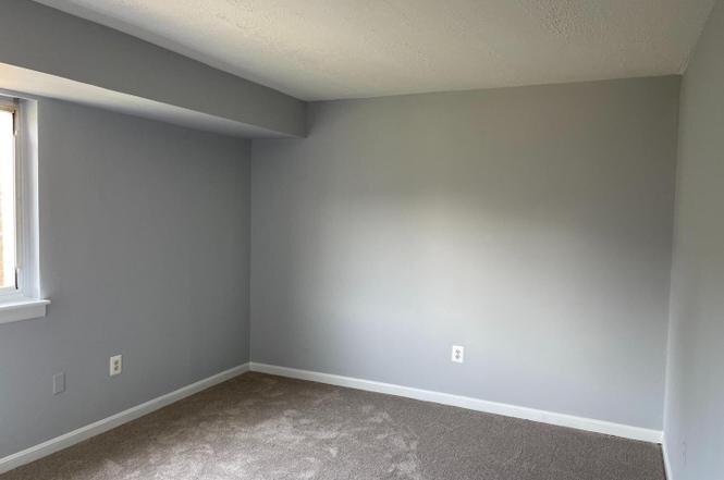 Building Photo - 5106 F St SE