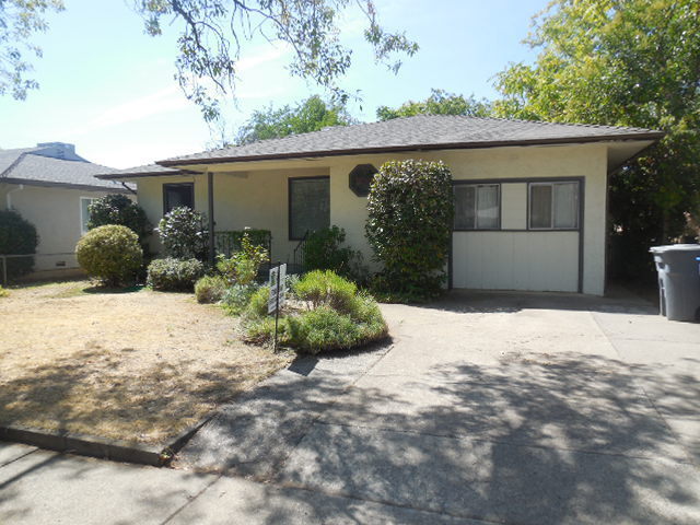 Primary Photo - CHARMING GARDEN TRACT HOME