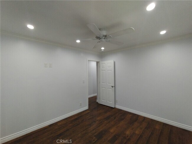 Building Photo - 13714 Hoyt St