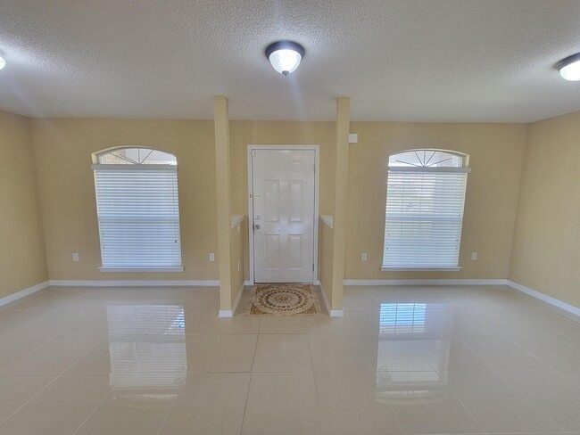 Building Photo - 2158 Punham Ct