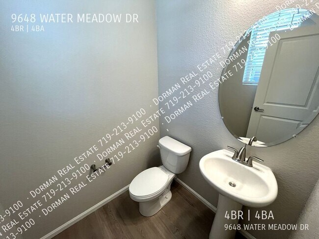 Building Photo - 9648 Water Meadow Dr