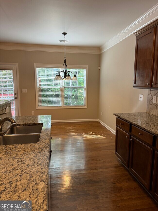 Building Photo - 5868 Norfolk ChaseRoad