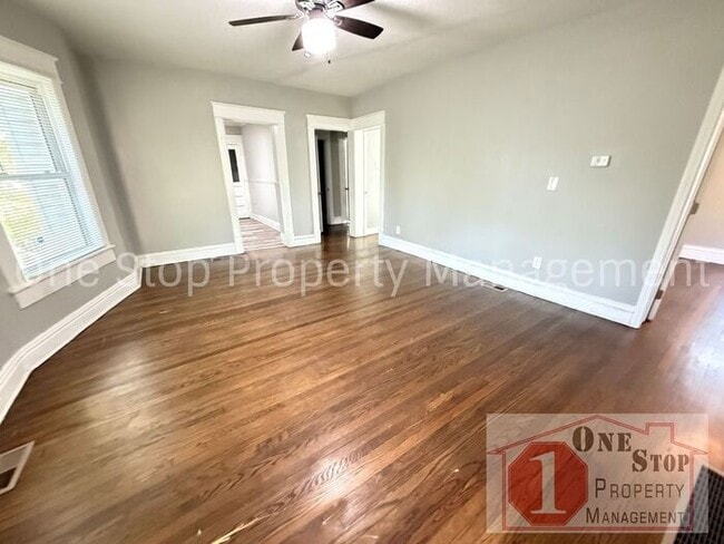 Building Photo - Spacious 3-bedroom, 2-bath house in Kansas City!