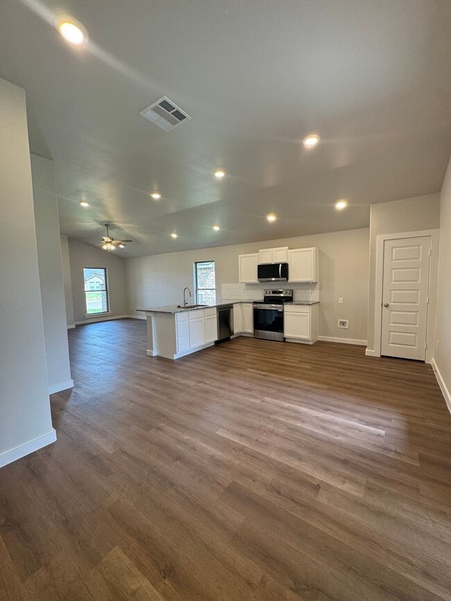 Building Photo - Brand New Construction 3/2/2 in Homestead!!!