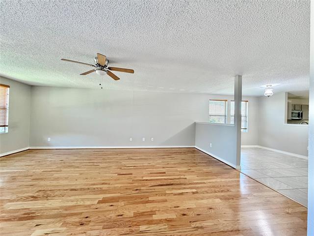 Building Photo - 1620 Flagstone Ln