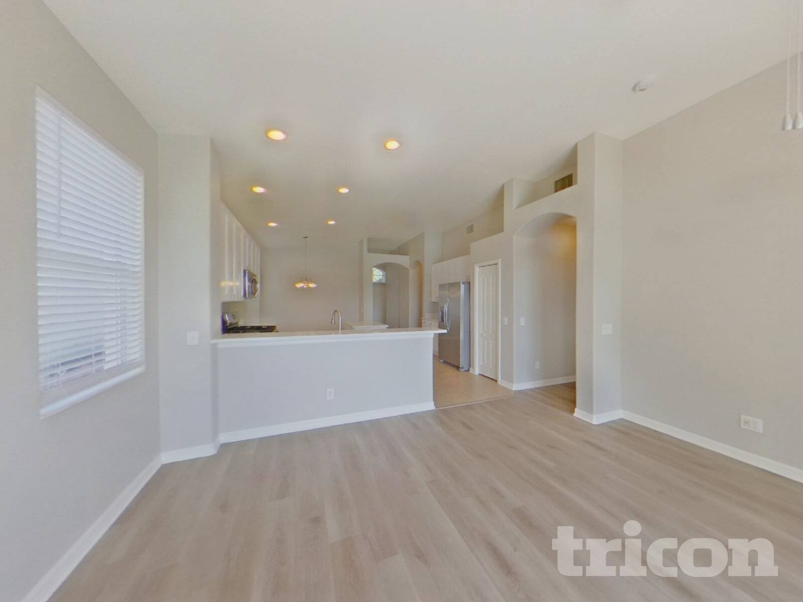 Building Photo - 5112 Clover Mist Dr