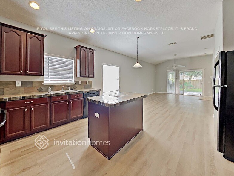 Building Photo - 6227 Jamison Ct