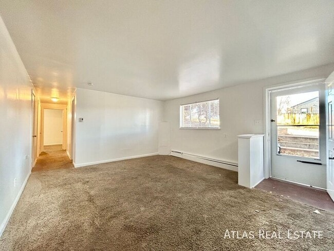 Building Photo - 878 Linley Ct