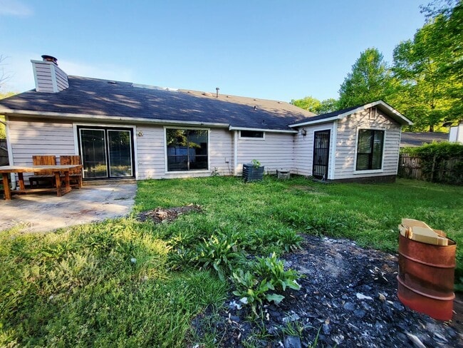 Building Photo - 4715 Cricklewood Ln