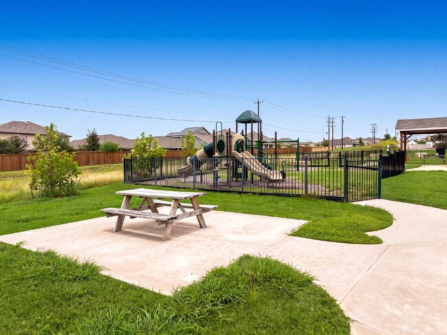 Building Photo - New Construction. Immediate Move In