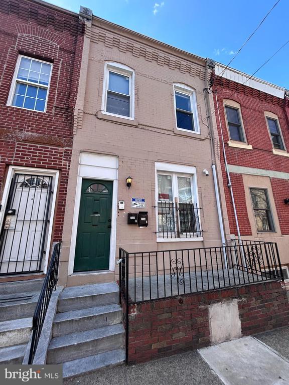 Building Photo - 2334 N Carlisle St