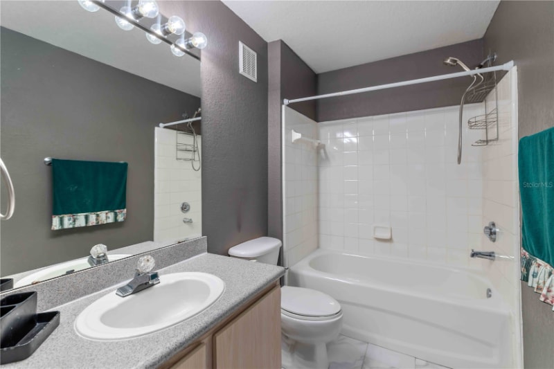 Building Photo - 7428 Vista Way