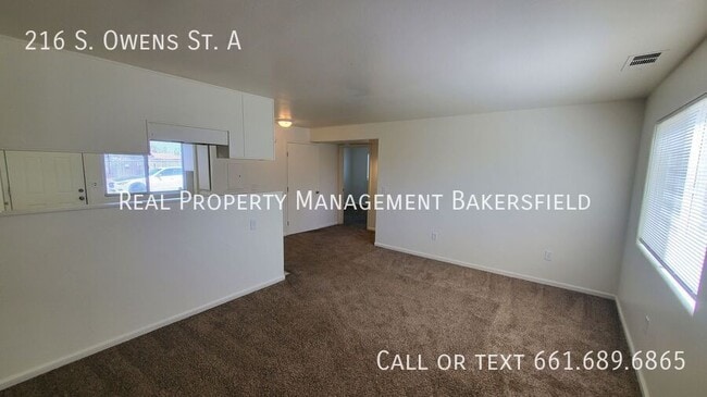 Building Photo - 216 S Owens St