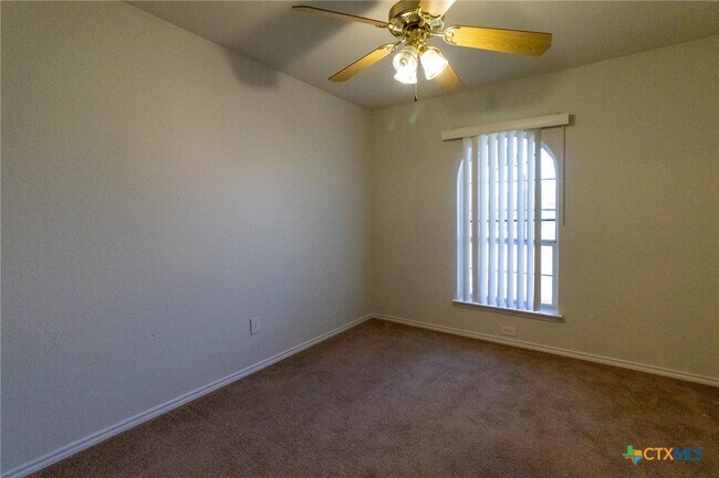 Building Photo - 3803 Lyna Ct