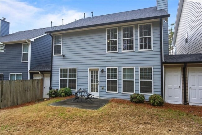Building Photo - 1464 Gates Cir SE