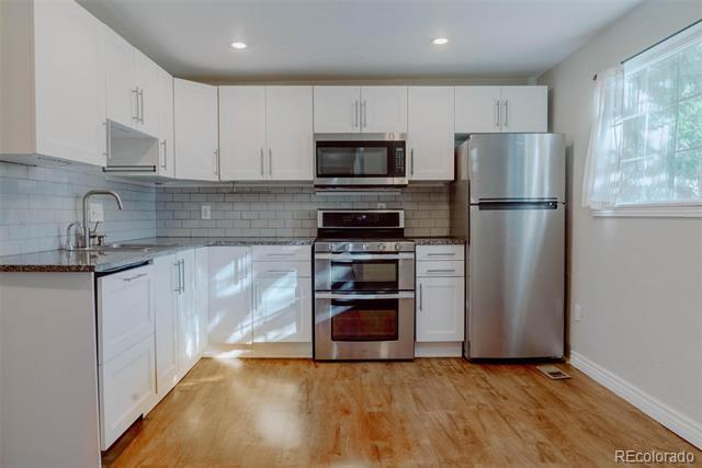 Building Photo - 620 E Willamette Ave