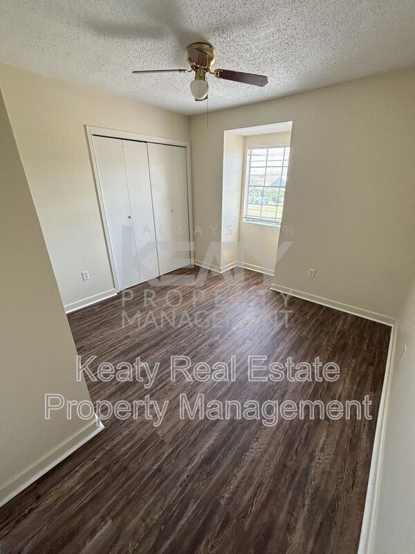 Building Photo - 424 Failla Rd