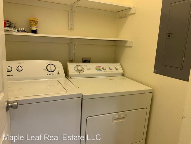 Building Photo - 2 br, 1 bath House - 4224 42nd Ave S