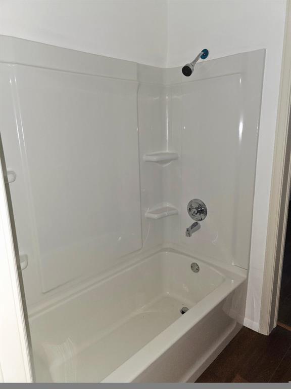 Building Photo - 5800 Kingston Rd