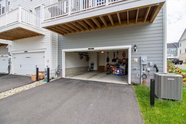 Building Photo - 17268 Herring Gull Ln