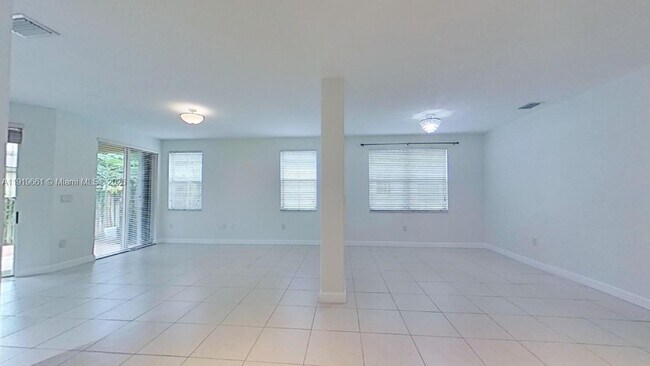 Building Photo - 11229 NW 78th Ln