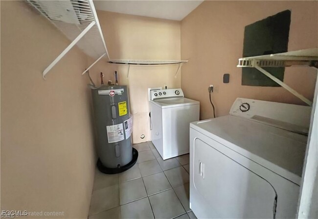 Building Photo - 27915 Washington St