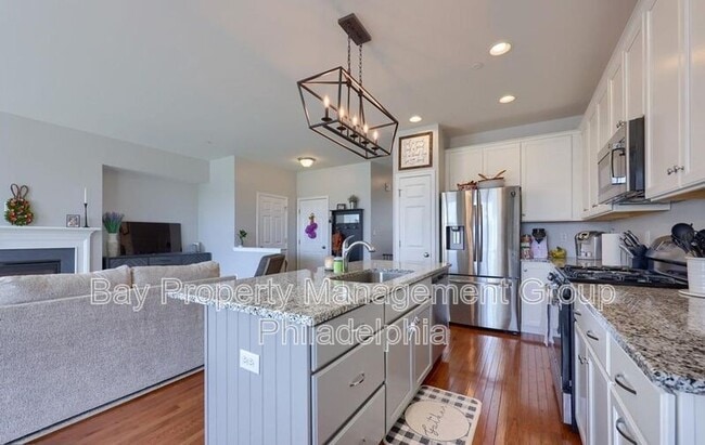 Building Photo - 274 Kestrel Ct