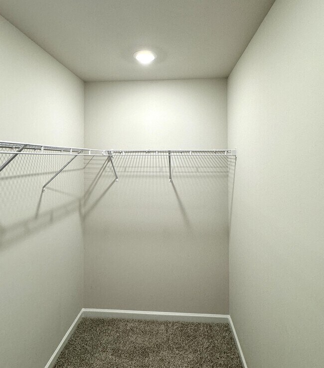 Building Photo - 3635 Shore Wood Ave