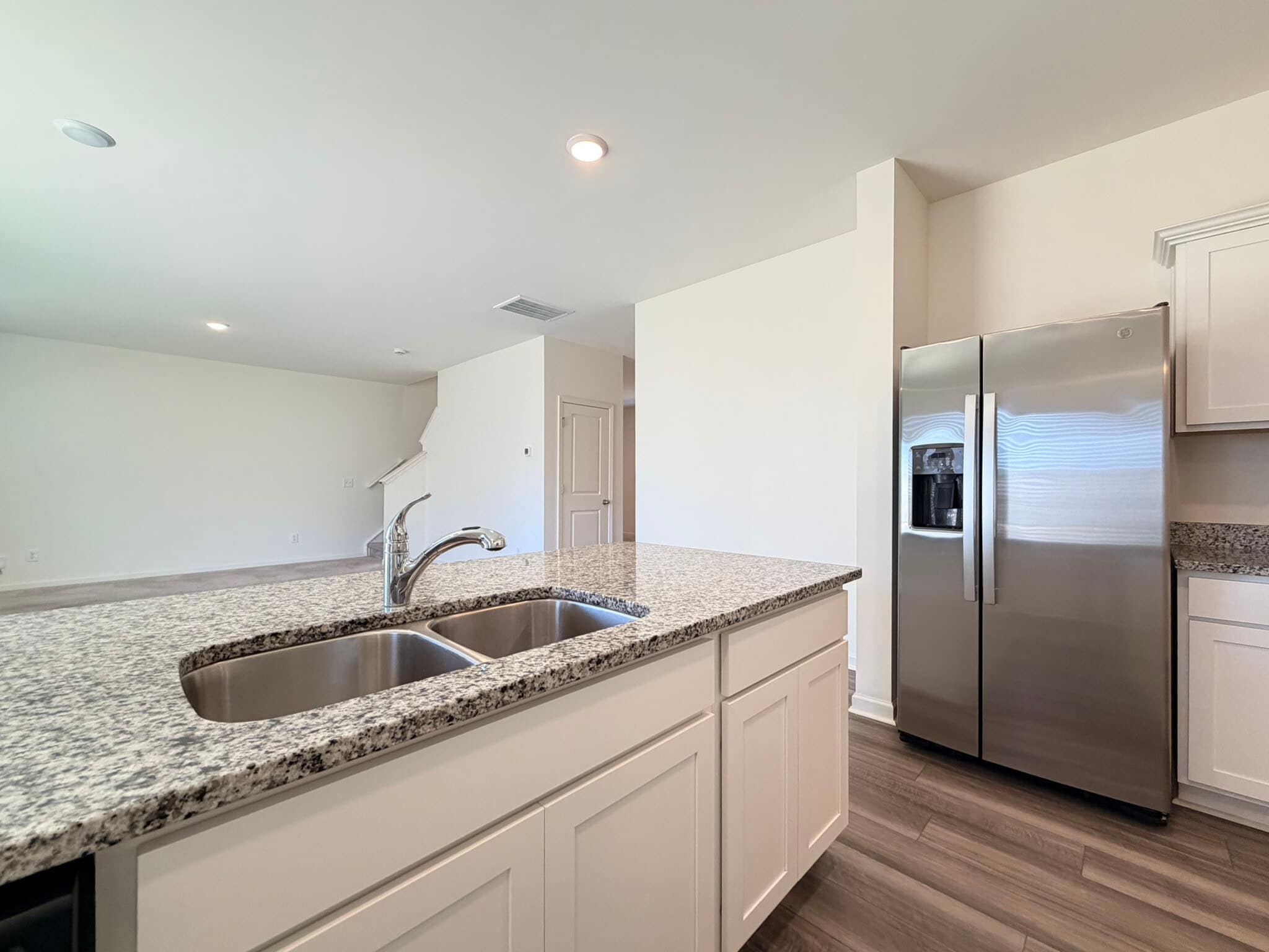 Building Photo - 937 Berkeley Glen Rd