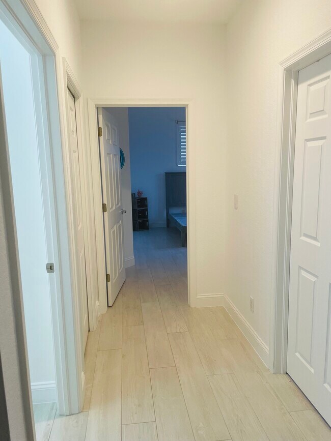 Building Photo - 7114 Wild Forest Ct