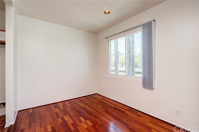 Building Photo - 436 E Spruce Ave