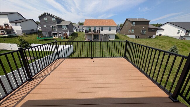 Building Photo - 1117 Baseball Dr